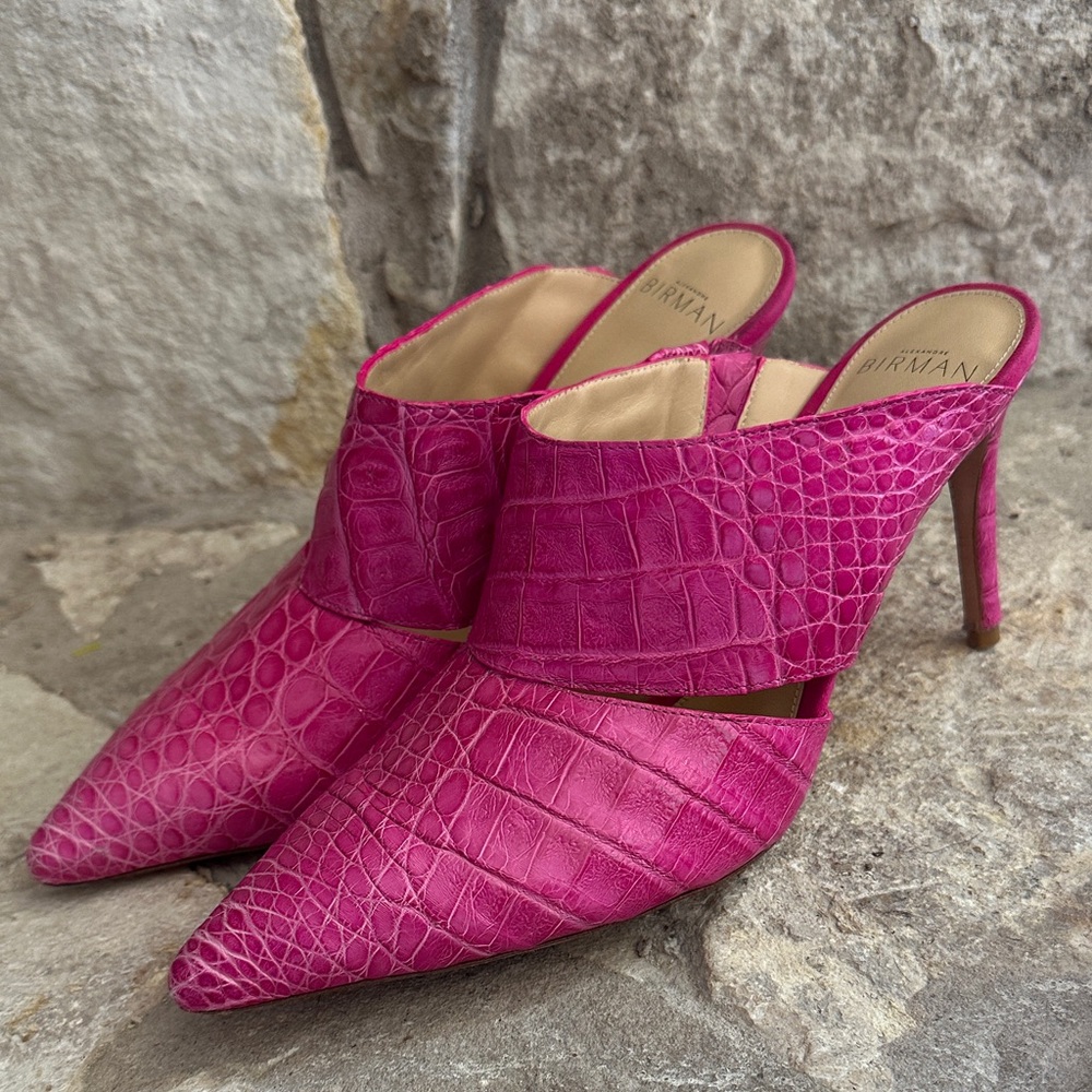 Alexandre Birman Pink Faux Crocodile Mule Heel Size 7 - Picture 2 of 6